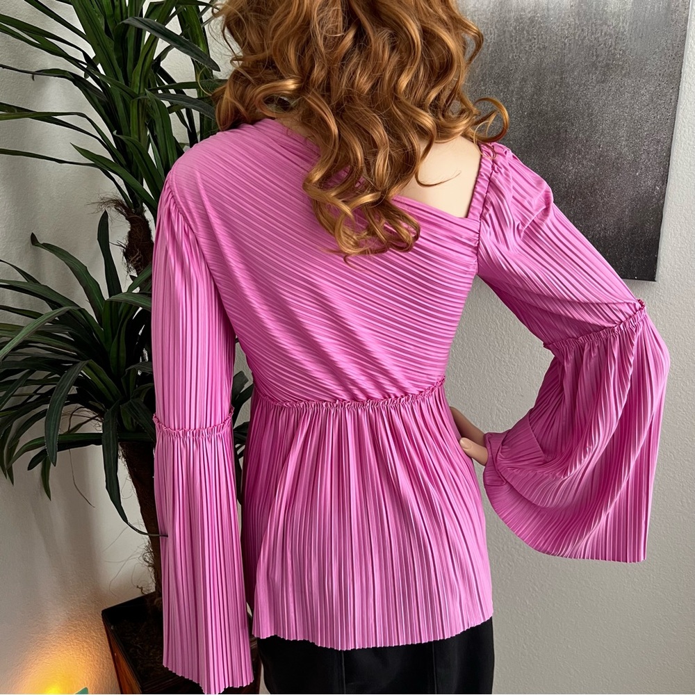 Bailey 44 Pink Pleated Peplum Blouse Bell Sleeve Romantic Flowy Top - Picture 4 of 8